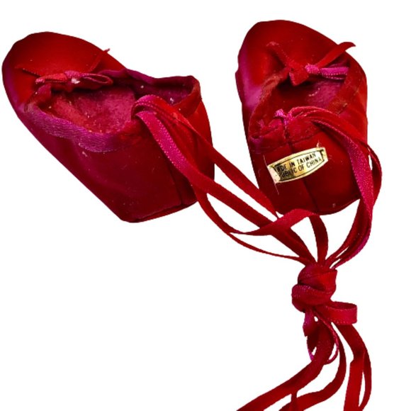 Ballet Slippers Christmas Ornament Ballerina Dancing RED FABRIC Vintage TAIWAN - Picture 3 of 8